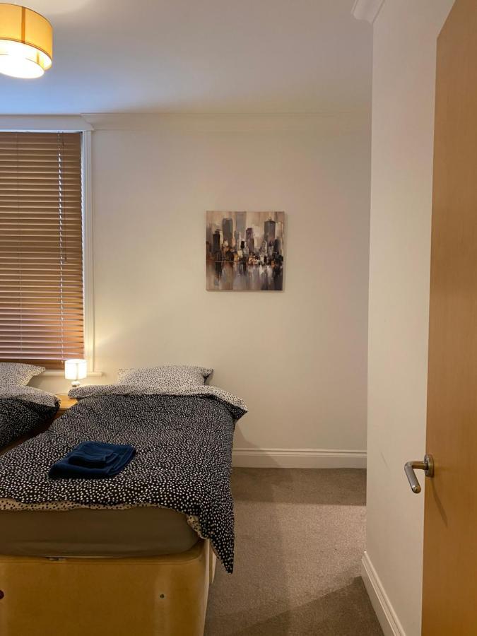 Beachfront Retreat 3 Bedroom 3 Bathroom Seaside With Free Parking *