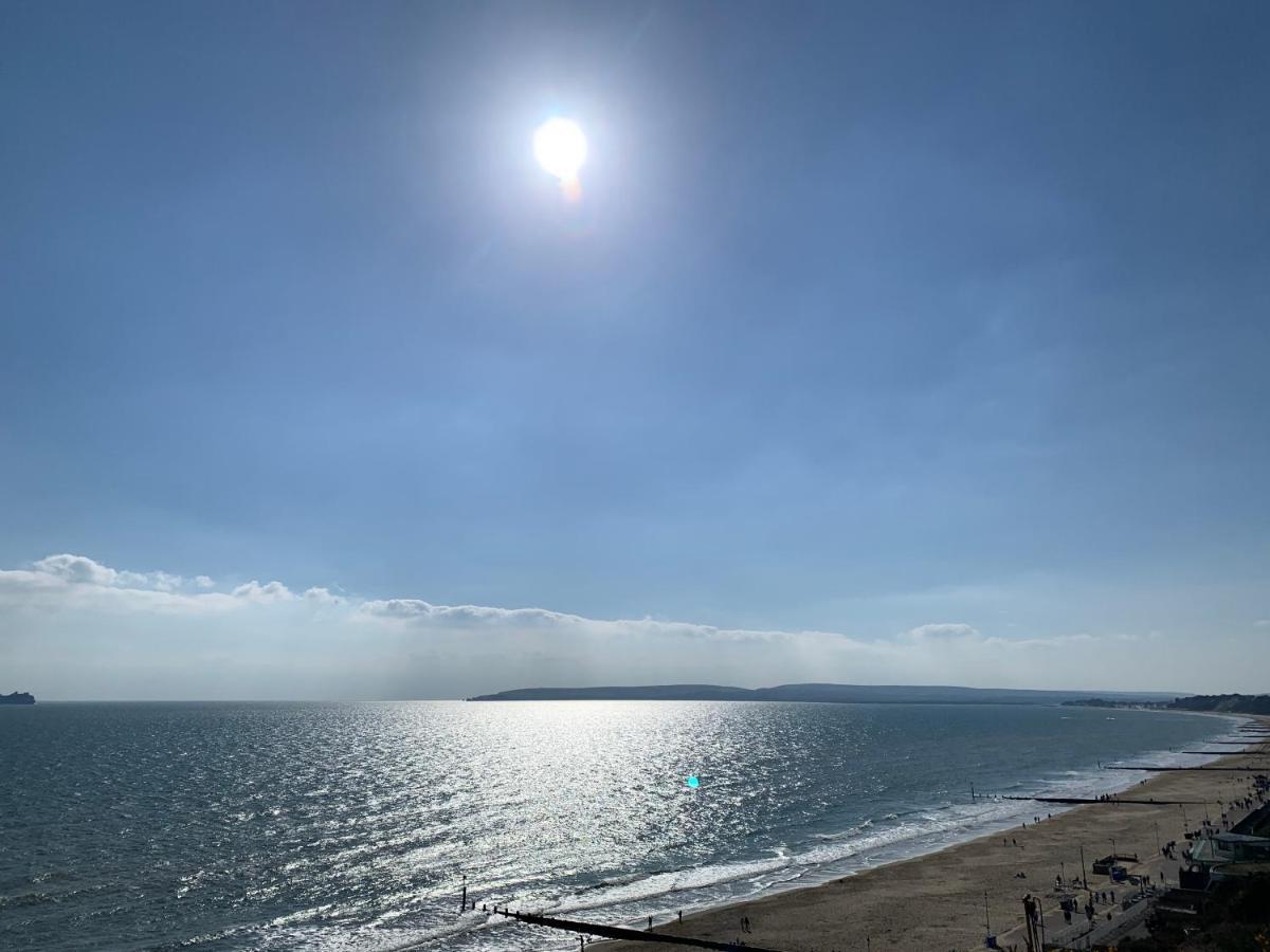 Beachfront Retreat 3 Bedroom 3 Bathroom Seaside With Free Parking * Bournemouth